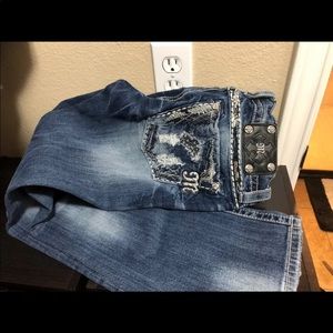 Women’s Miss Me jeans